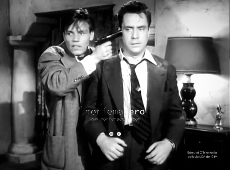 La sostenida trama de Muerto al&nbsp;llegar